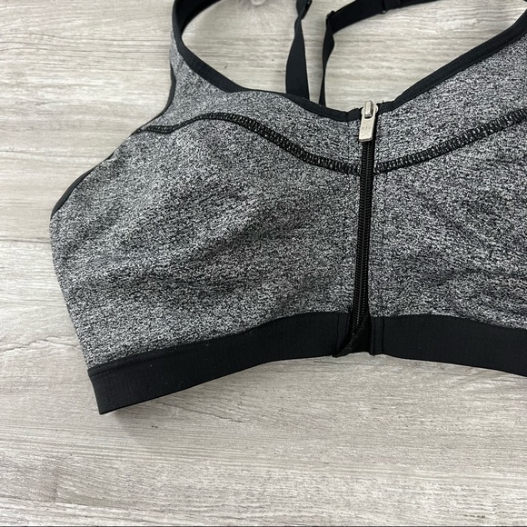 Victoria's Secret VSX Knockout Front Zip Sports Bra 32D Gray Black Padded - Picture 2 of 9
